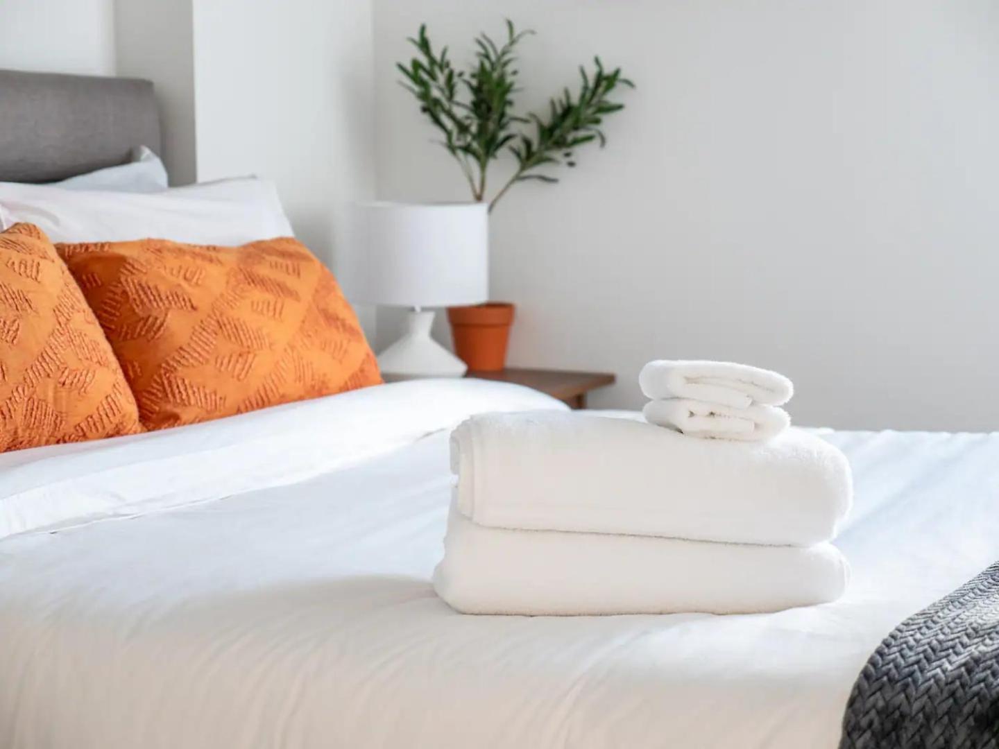 Quebec, Rustique Chic En Ville, Piscine Sur Le Toit Pour 2 A 6 Invites Zewnętrze zdjęcie